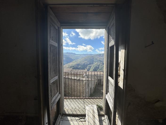 Image No.4-Semi-Detached for sale