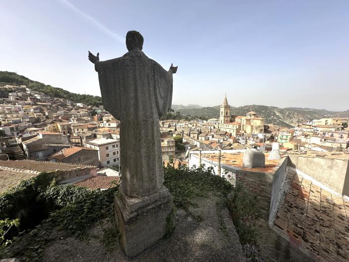 Image No.19-Semi-Detached for sale