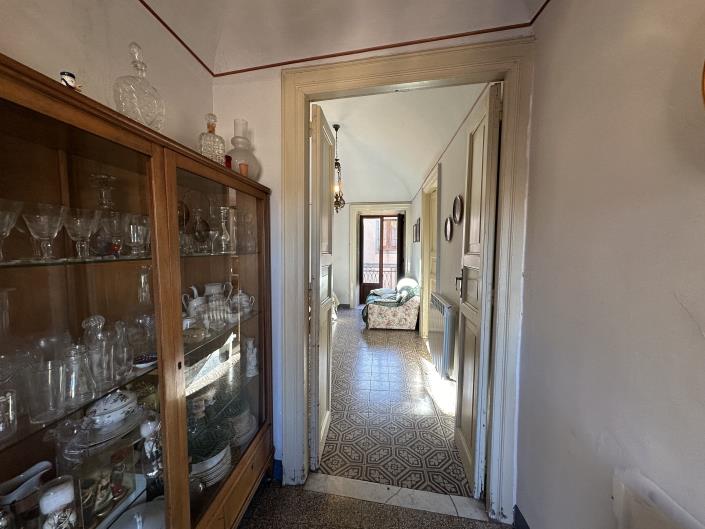 Image No.26-4 Bed Semi-Detached for sale