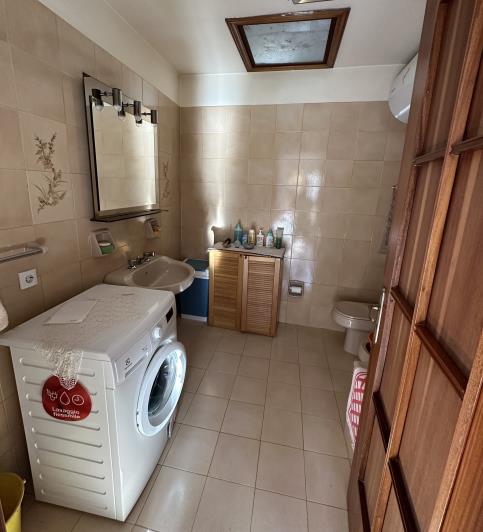 Image No.31-4 Bed Semi-Detached for sale