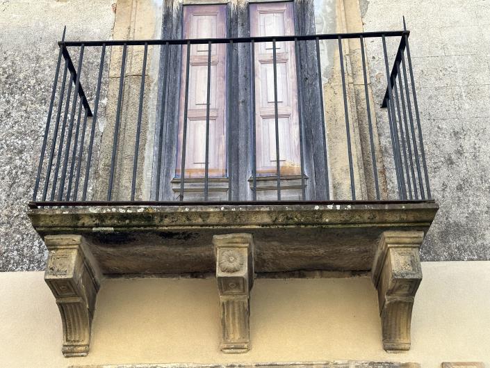 Image No.18-3 Bed Townhouse for sale