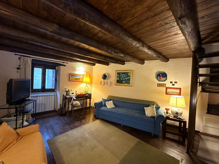 Image No.16-1 Bed Property for sale