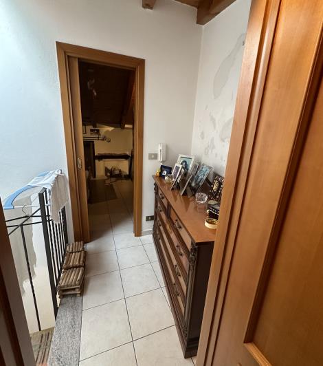 Image No.11-2 Bed Semi-Detached for sale