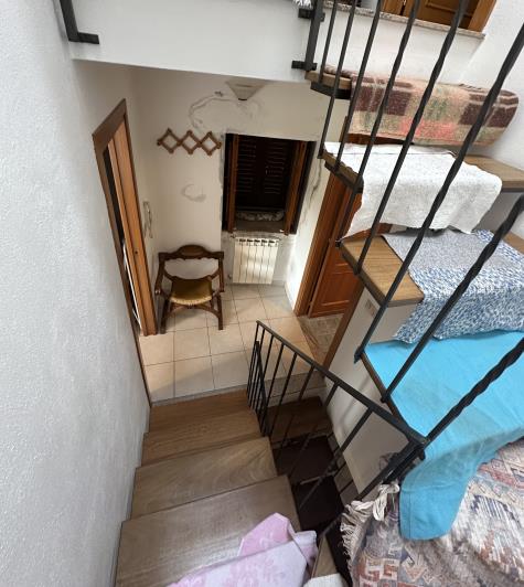 Image No.18-2 Bed Semi-Detached for sale