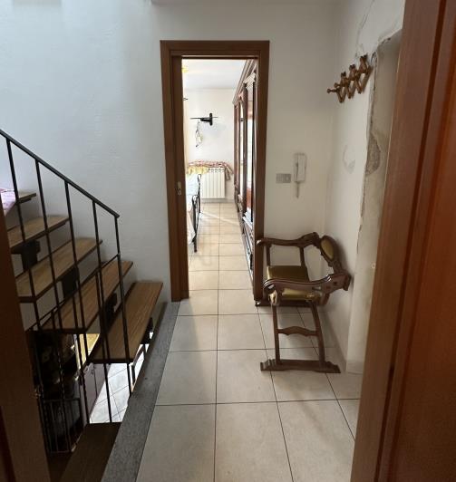 Image No.15-2 Bed Semi-Detached for sale