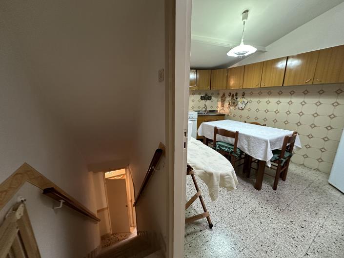 Image No.17-2 Bed Townhouse for sale