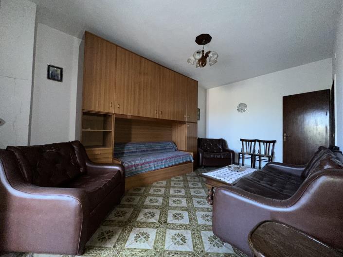 Image No.13-3 Bed Townhouse for sale