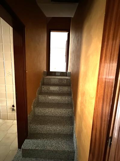 Image No.15-2 Bed Townhouse for sale