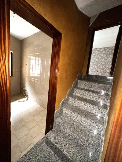 Image No.16-2 Bed Townhouse for sale