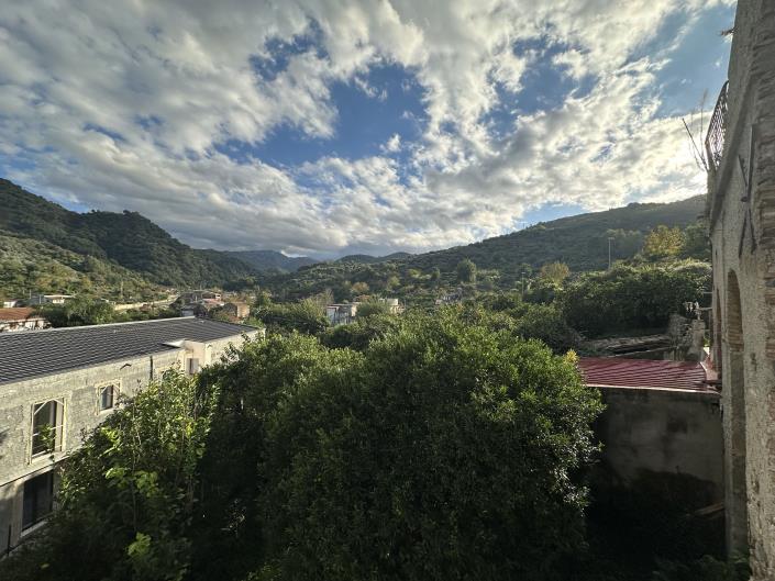 Image No.5-1 Bed Semi-Detached for sale