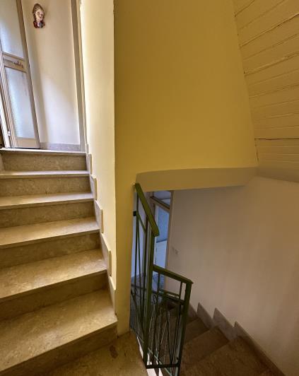 Image No.20-2 Bed Townhouse for sale