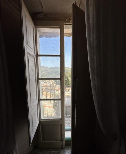 Image No.23-2 Bed Townhouse for sale