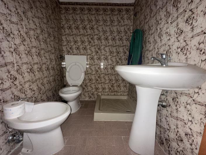 Image No.20-1 Bed Semi-Detached for sale