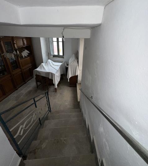 Image No.25-4 Bed Semi-Detached for sale