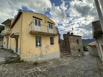 1 - Castroreale, Semi-Detached