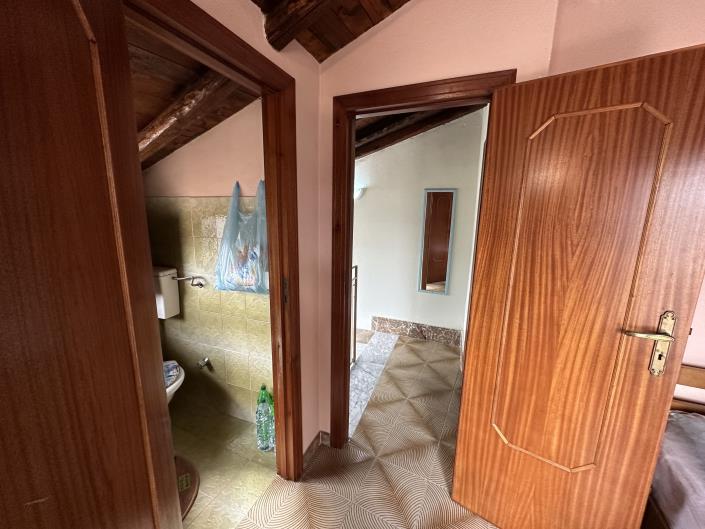 Image No.14-3 Bed Semi-Detached for sale