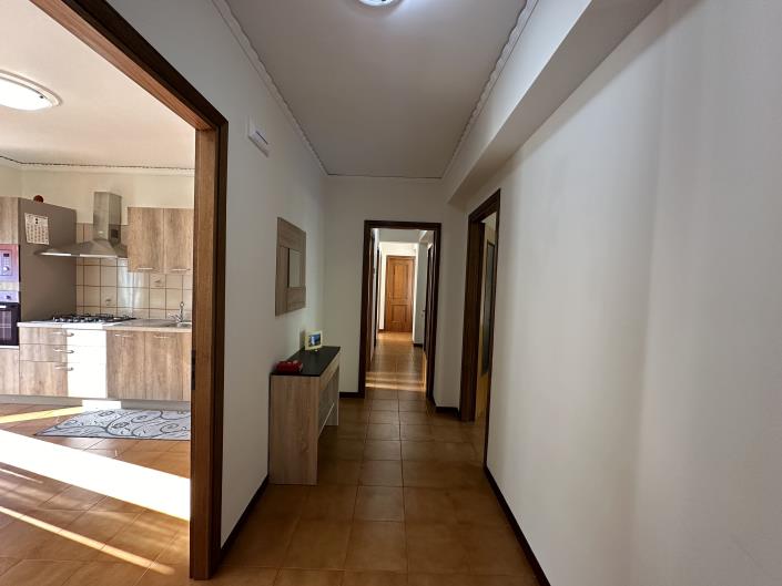 Image No.7-3 Bed Apartment for sale