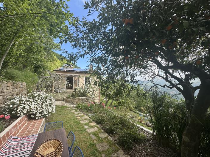 Image No.29-4 Bed Country House for sale