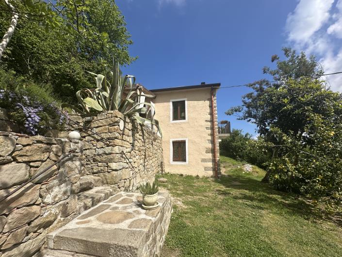 Image No.44-4 Bed Country House for sale