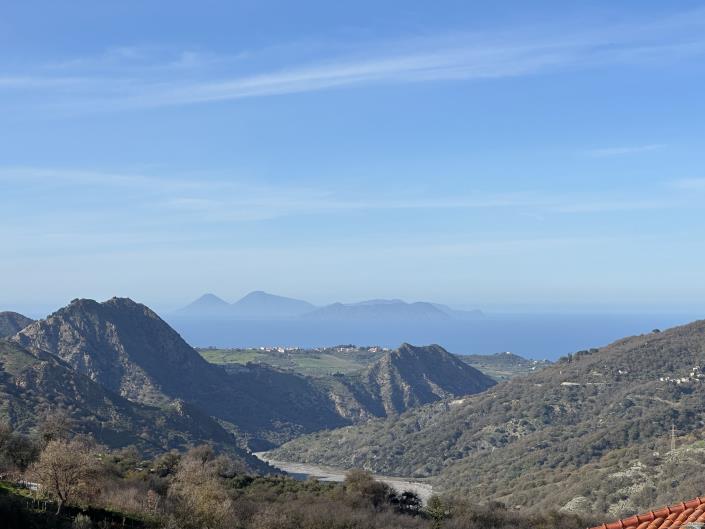 Image No.17-3 Bed Townhouse for sale