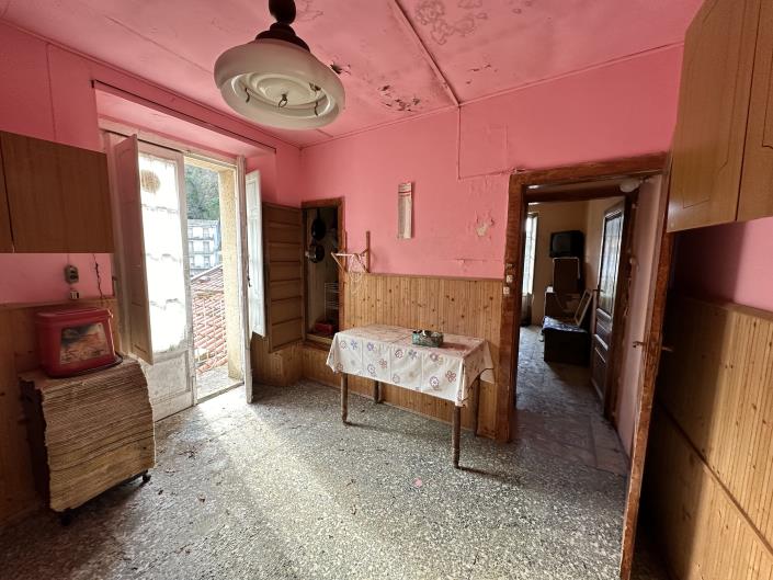 Image No.7-3 Bed Townhouse for sale