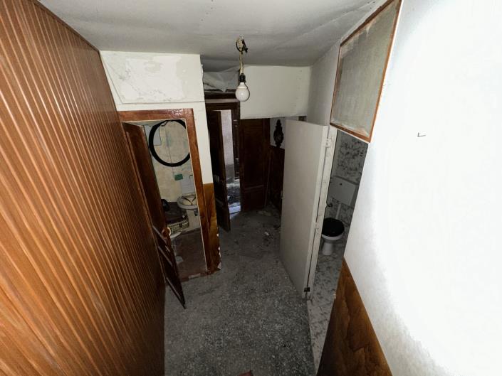 Image No.27-3 Bed Townhouse for sale