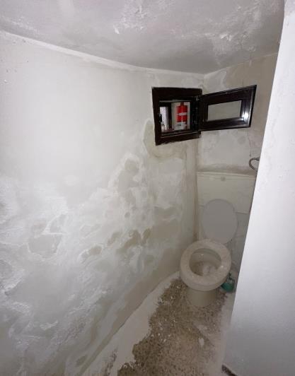 Image No.27-2 Bed Semi-Detached for sale