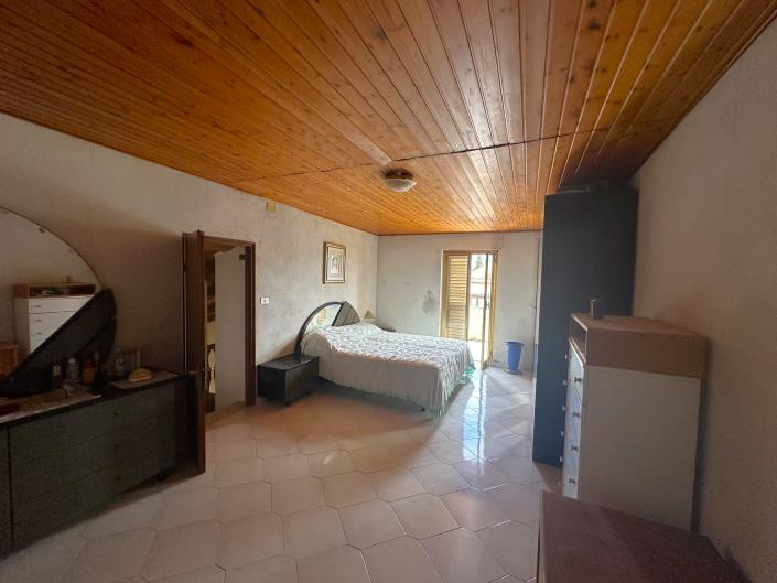 Image No.46-3 Bed Villa / Detached for sale