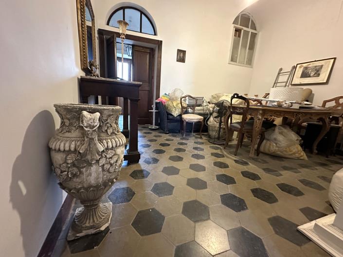 Image No.15-3 Bed Property for sale