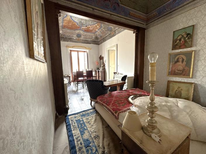 Image No.24-3 Bed Property for sale