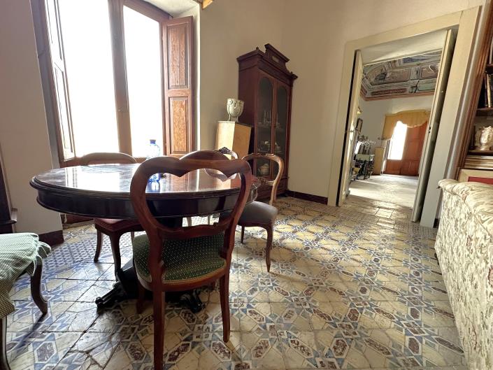 Image No.38-3 Bed Property for sale