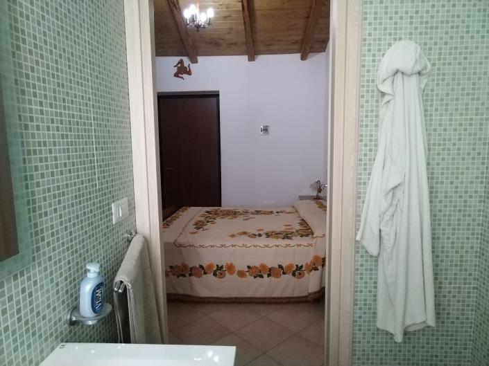 Image No.41-2 Bed Apartment for sale