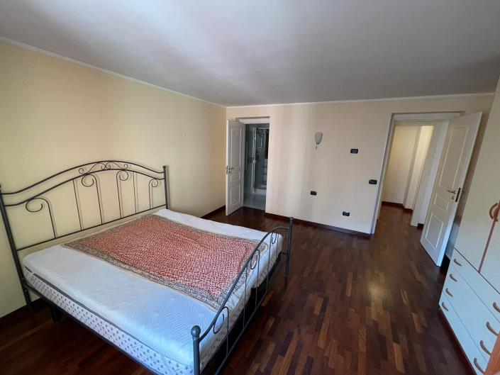 Image No.26-2 Bed Apartment for sale