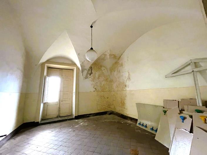 Image No.29-5 Bed Villa / Detached for sale