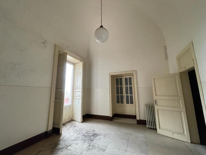 Image No.34-5 Bed Villa / Detached for sale