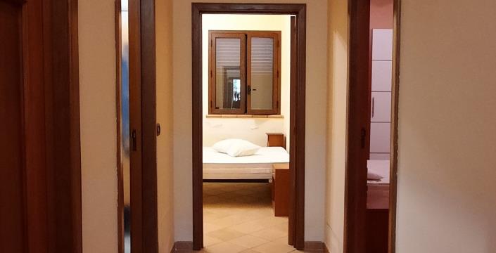 Image No.18-4 Bed Villa / Detached for sale