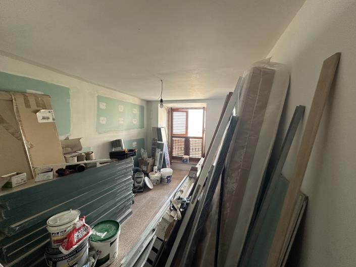 Image No.13-4 Bed Townhouse for sale