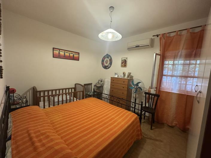 Image No.13-3 Bed Semi-Detached for sale