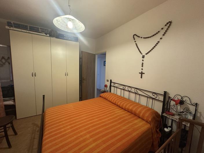 Image No.15-3 Bed Semi-Detached for sale