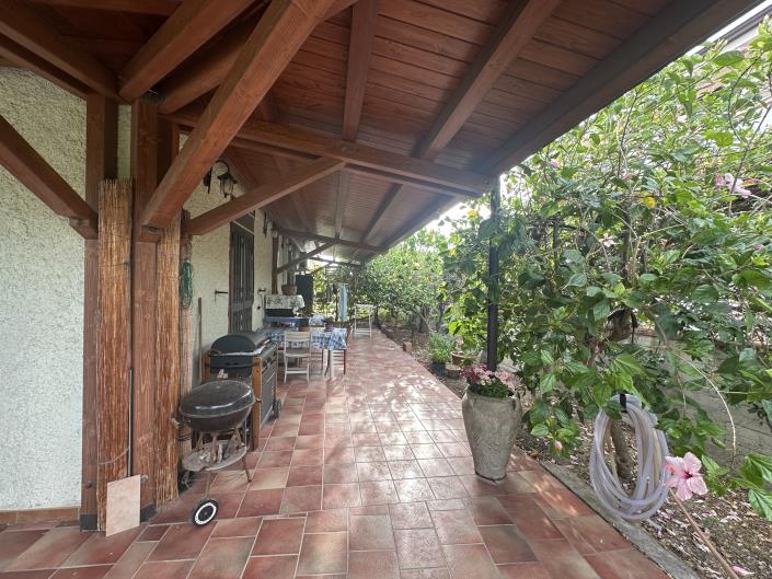 Image No.2-3 Bed Semi-Detached for sale