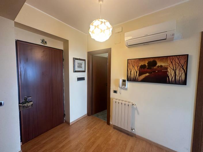 Image No.27-3 Bed Apartment for sale