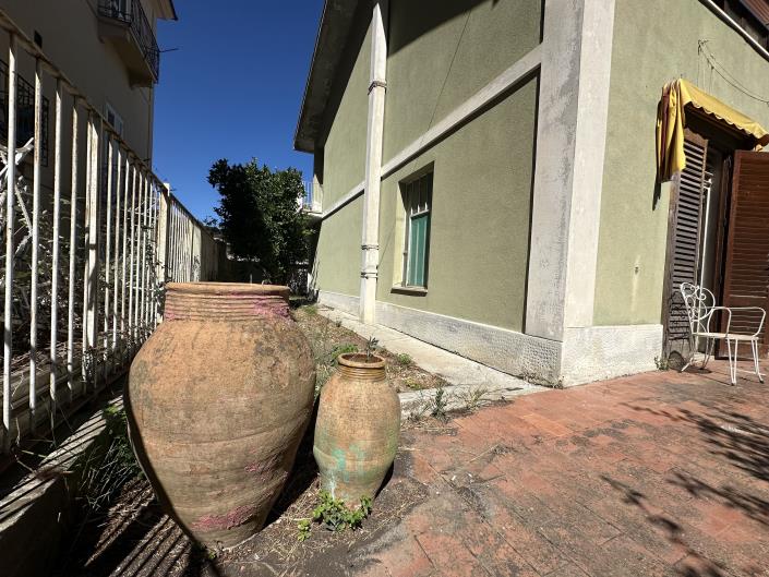 Image No.6-3 Bed Villa / Detached for sale