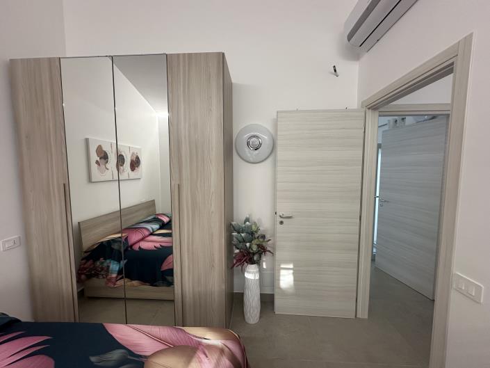 Image No.24-2 Bed Villa for sale