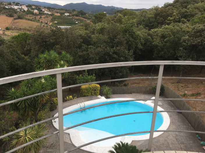 Image No.25-4 Bed Villa / Detached for sale