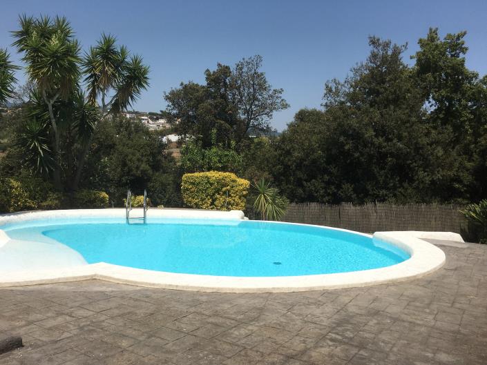 Image No.27-4 Bed Villa / Detached for sale