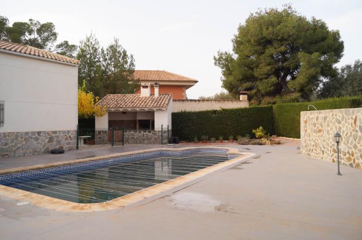 Image No.6-5 Bed Villa for sale