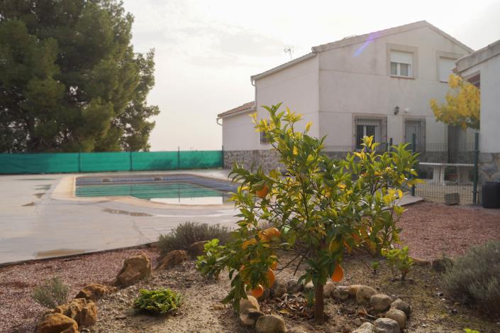 Image No.4-5 Bed Villa for sale