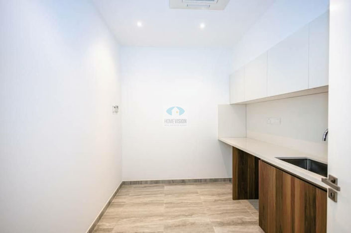 Image No.13-5 Bed Villa for sale