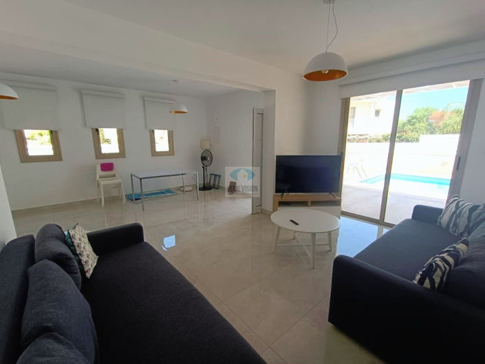 Image No.4-3 Bed Villa for sale