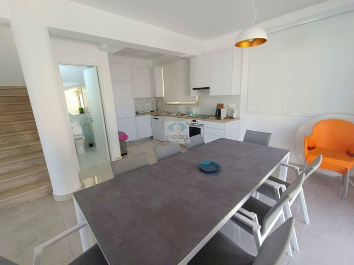 Image No.8-3 Bed Villa for sale